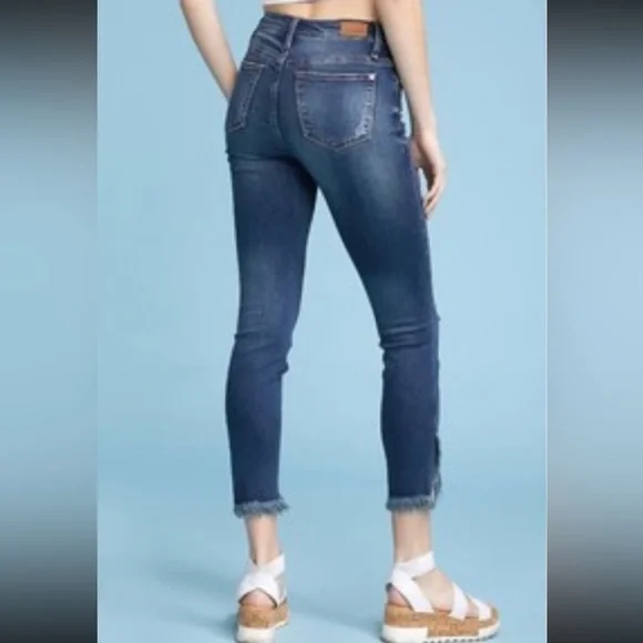 NWT Judy Blue Jeans Womens Size 5/27 Skinny Fit Mid Rise Denim Frayed Tulip Hem - Picture 5 of 11